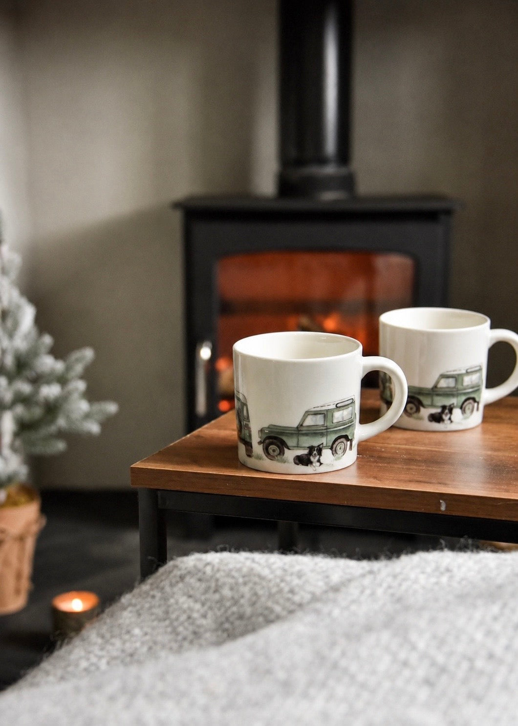 Green Land Rover and Collie Mug