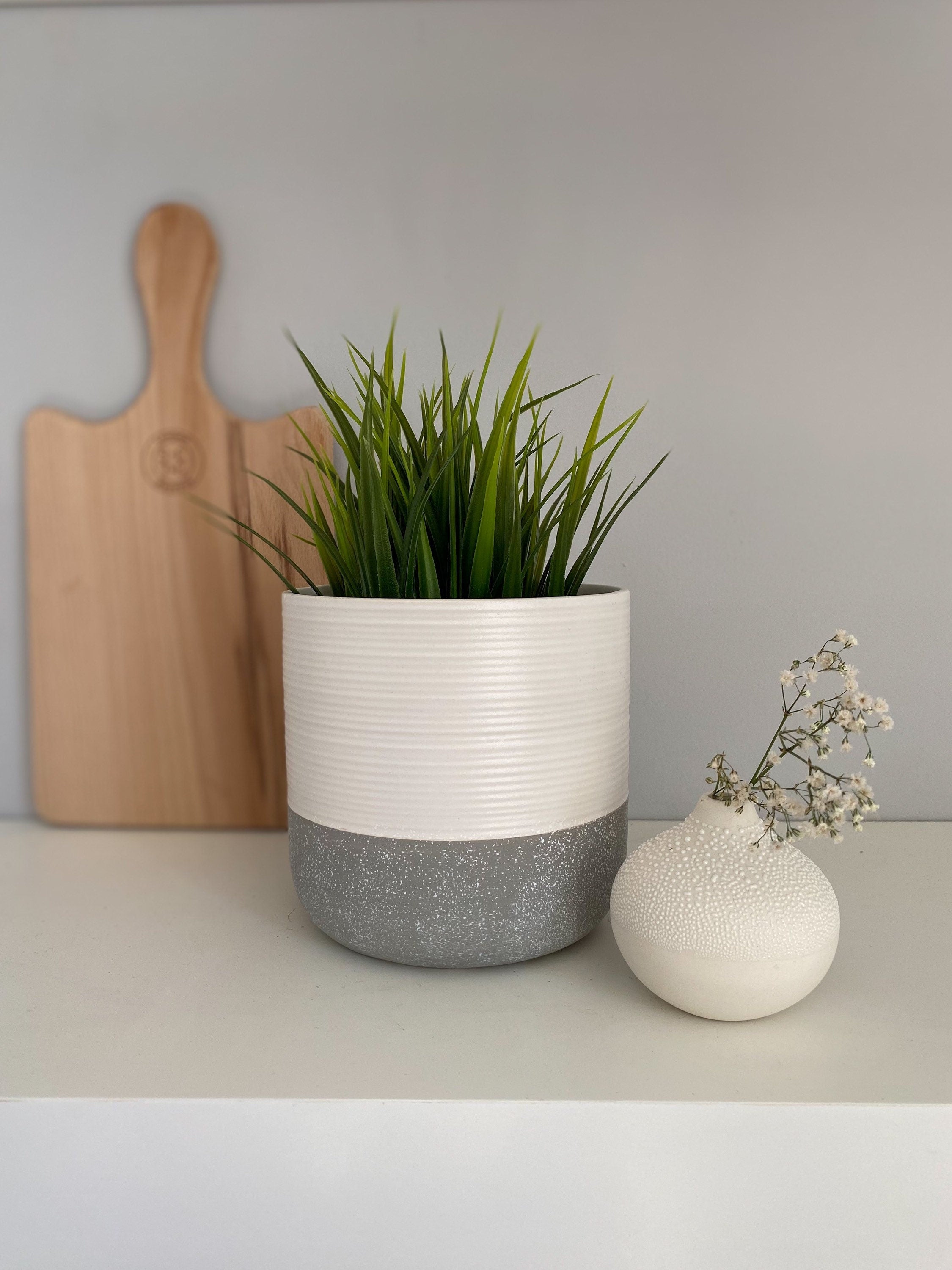 Grey and White Ceramic Ridge Planter