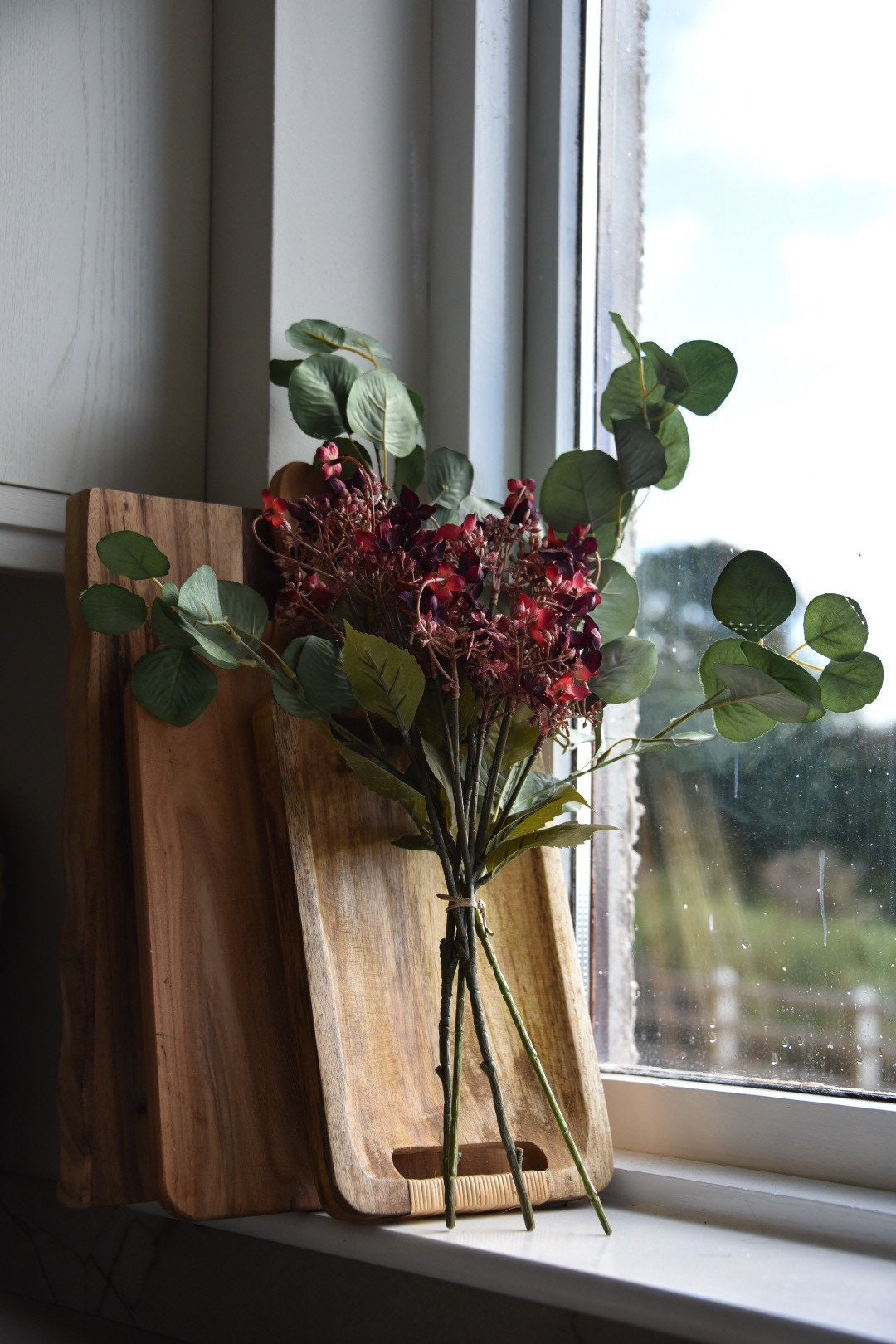 Pink Hydrangea and Berries Flower Arrangement