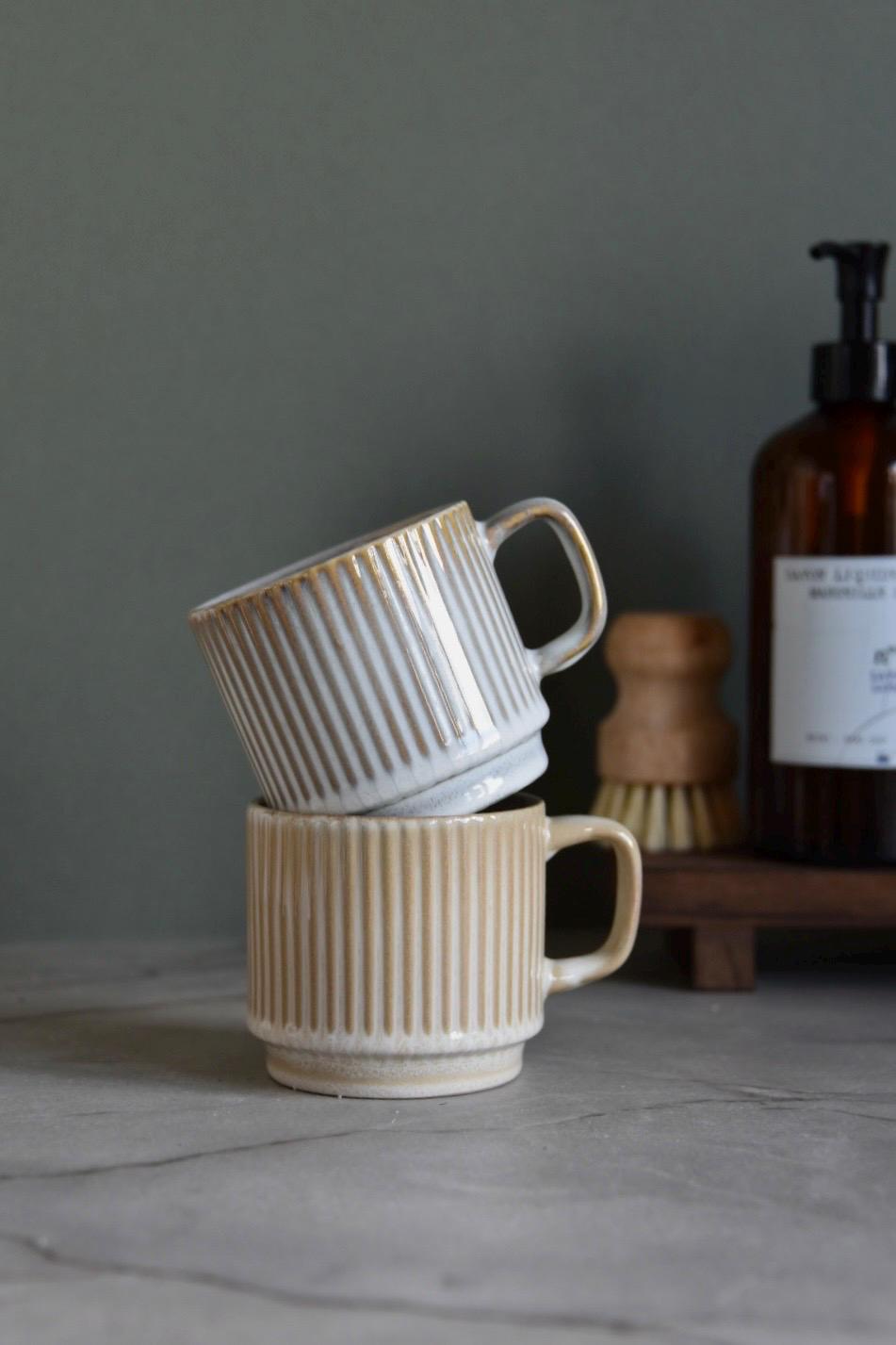 Milky White Ribbed Mug