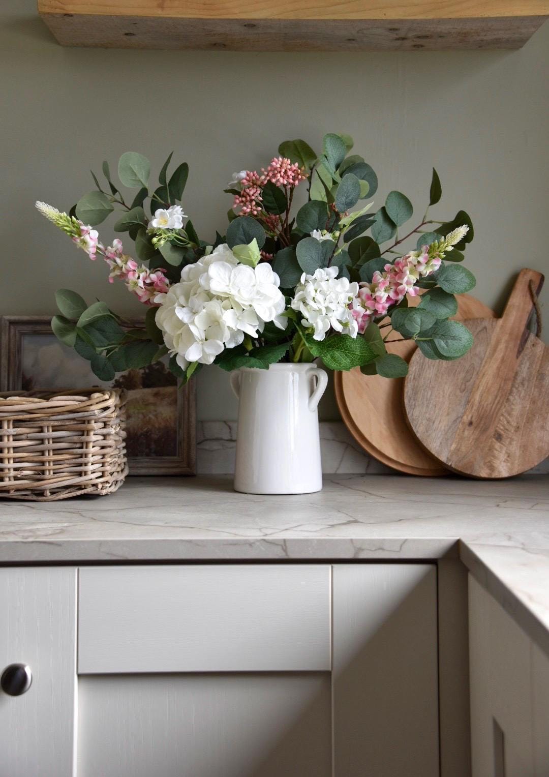 Ivory and Pink Floral Bouquet