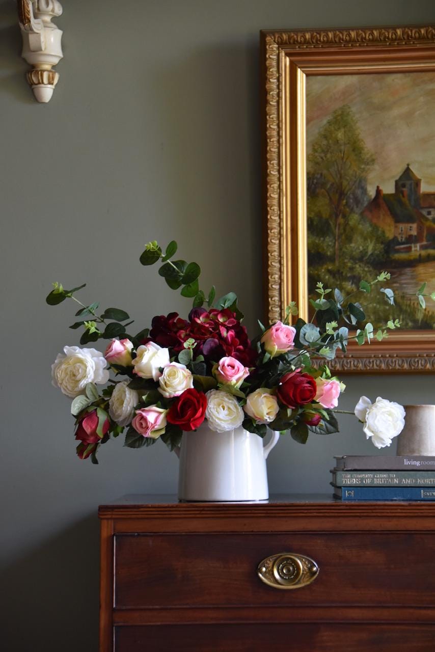Luxurious Pink and Red Flower Arrangement